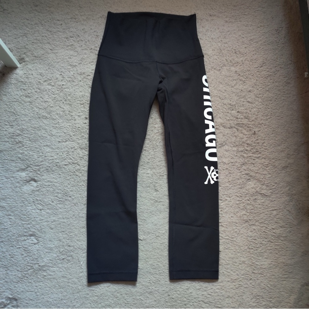 lululemon athletica soul cycle Black Wunder Under Crop Leggings Chicago Skull